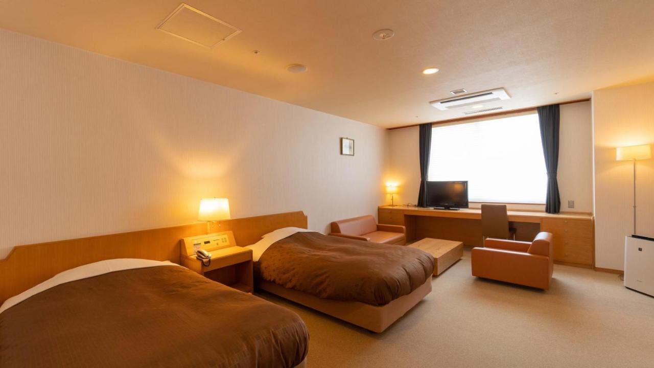 Hotel Ooedo Onsen Monogatari Aizu Esterno foto