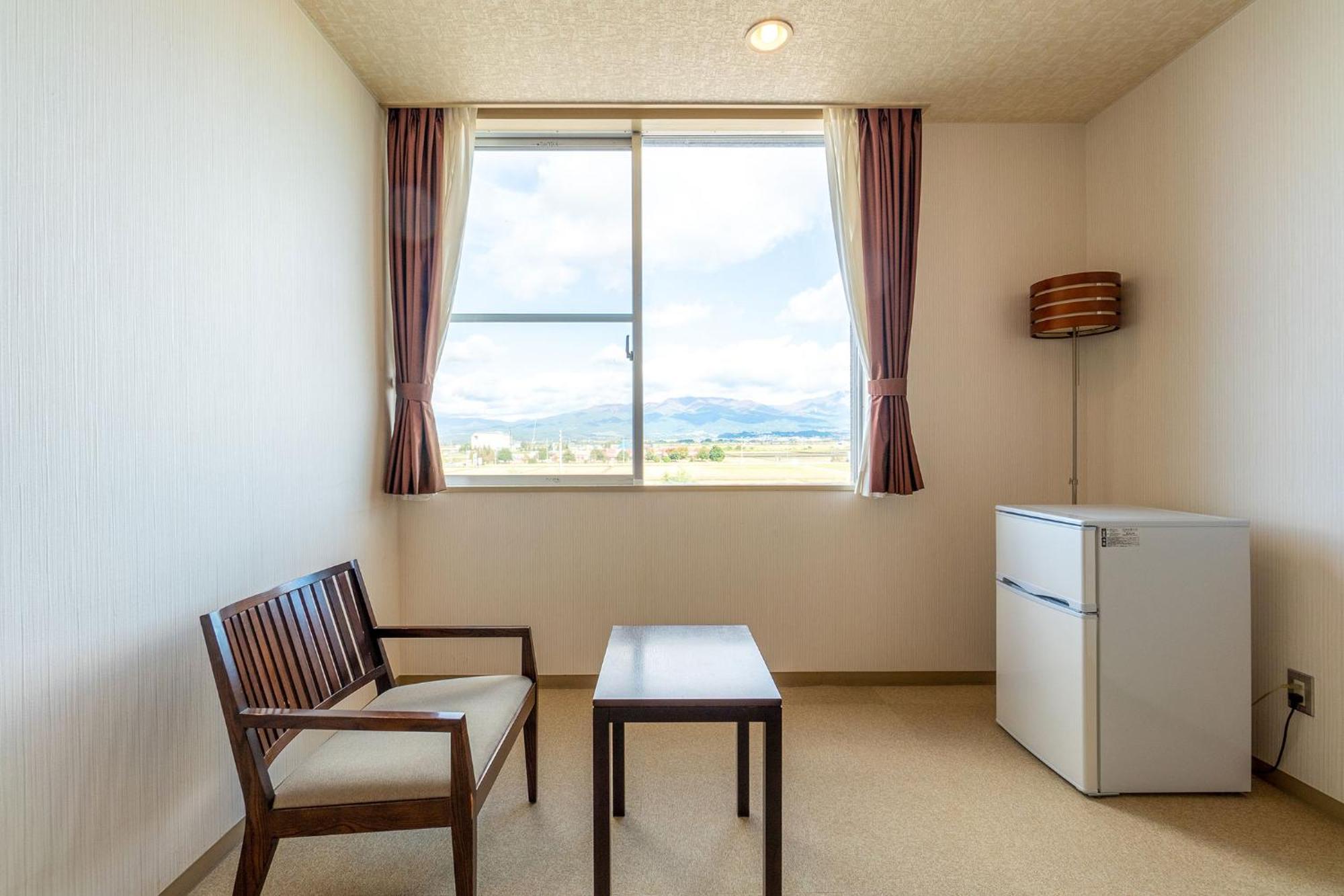 Hotel Ooedo Onsen Monogatari Aizu Esterno foto