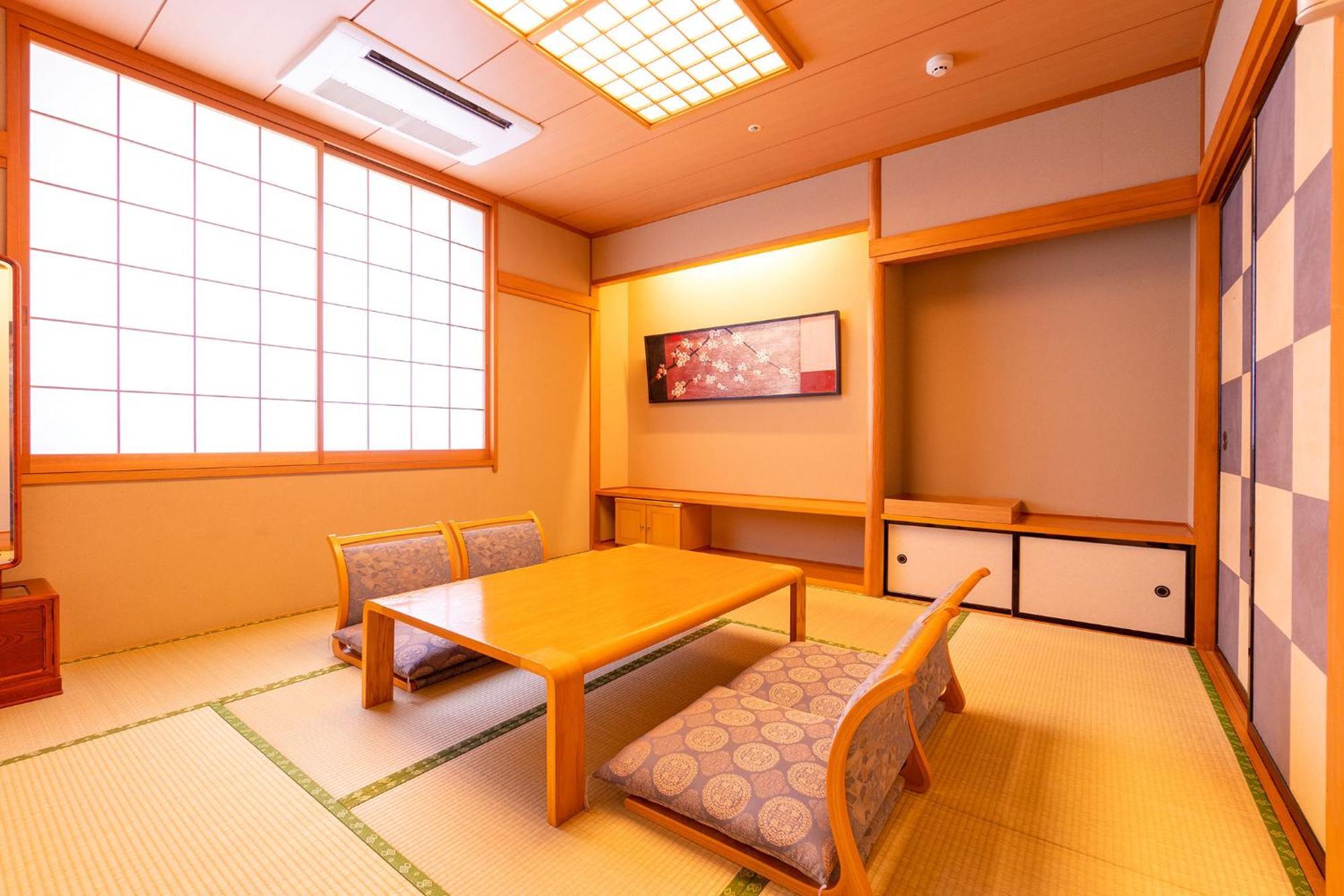 Hotel Ooedo Onsen Monogatari Aizu Esterno foto